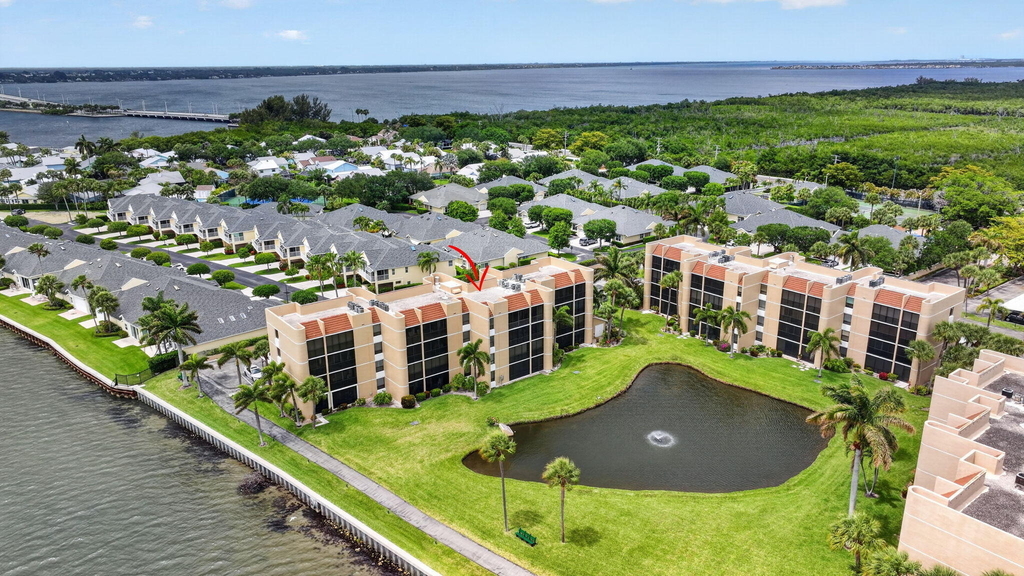3382 Ne Causeway Boulevard - Photo 1