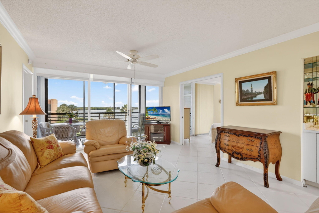 3382 Ne Causeway Boulevard - Photo 6