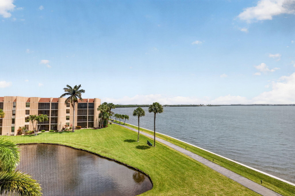 3382 Ne Causeway Boulevard - Photo 4