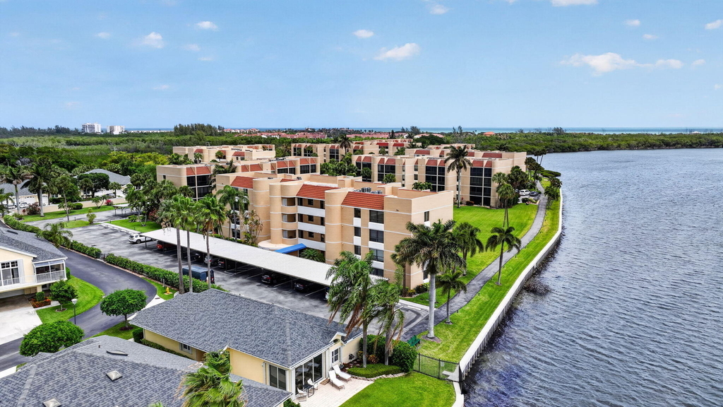 3382 Ne Causeway Boulevard - Photo 35