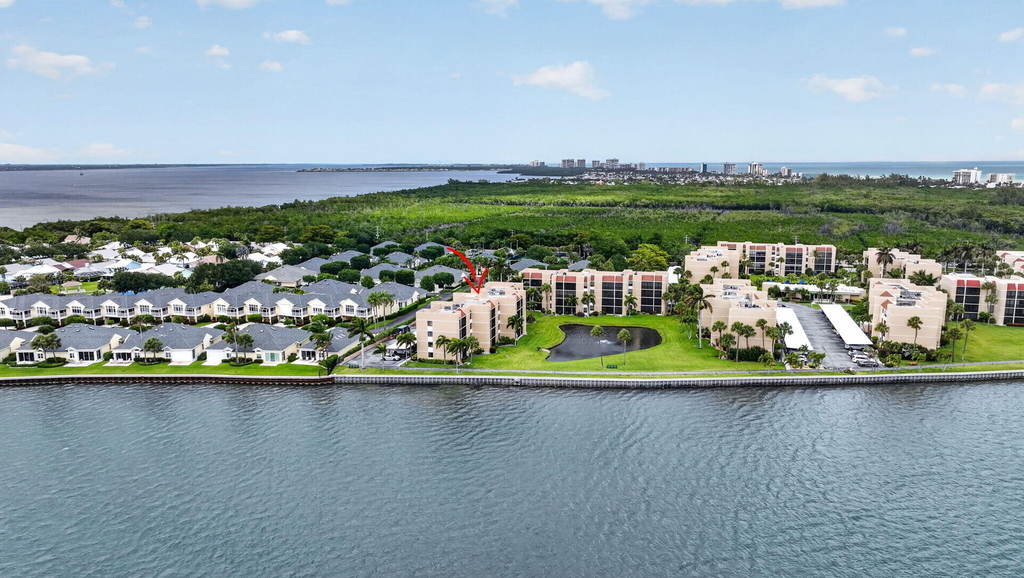 3382 Ne Causeway Boulevard - Photo 0