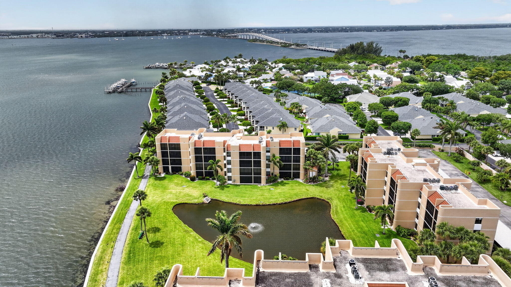 3382 Ne Causeway Boulevard - Photo 36