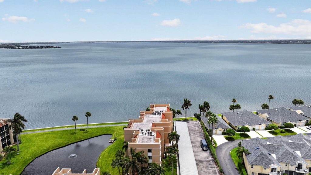 3382 Ne Causeway Boulevard - Photo 38