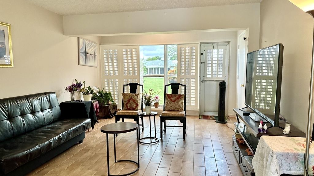 1551 Nw 20th Avenue - Photo 0