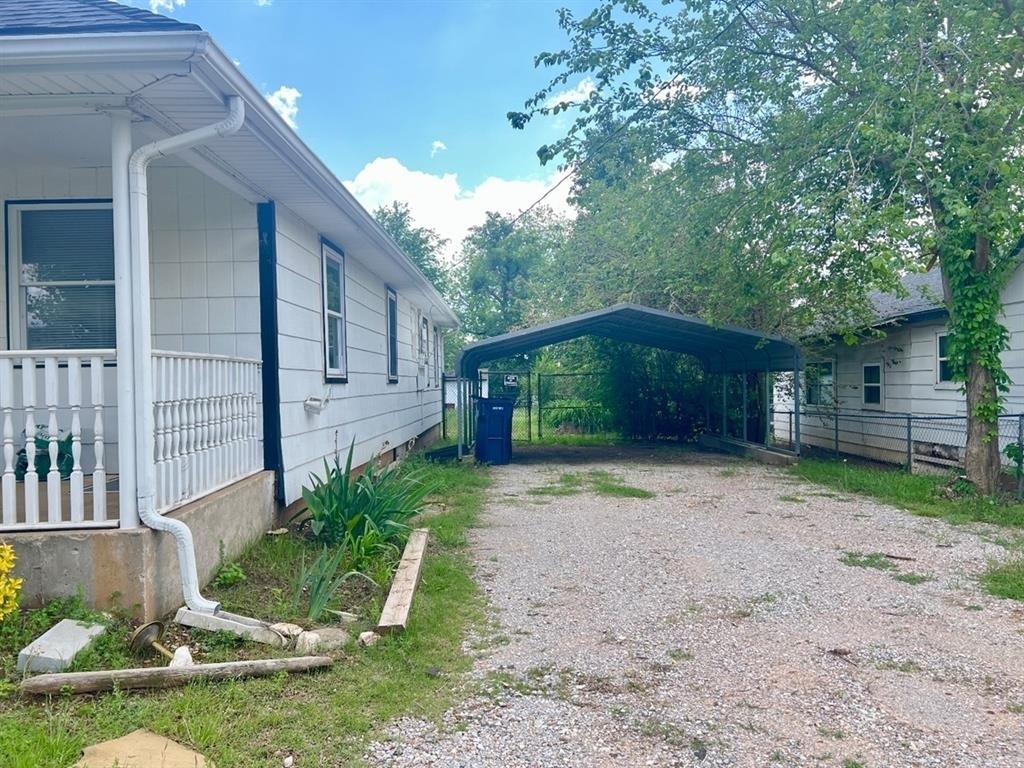 9904 Se 43rd Street - Photo 1