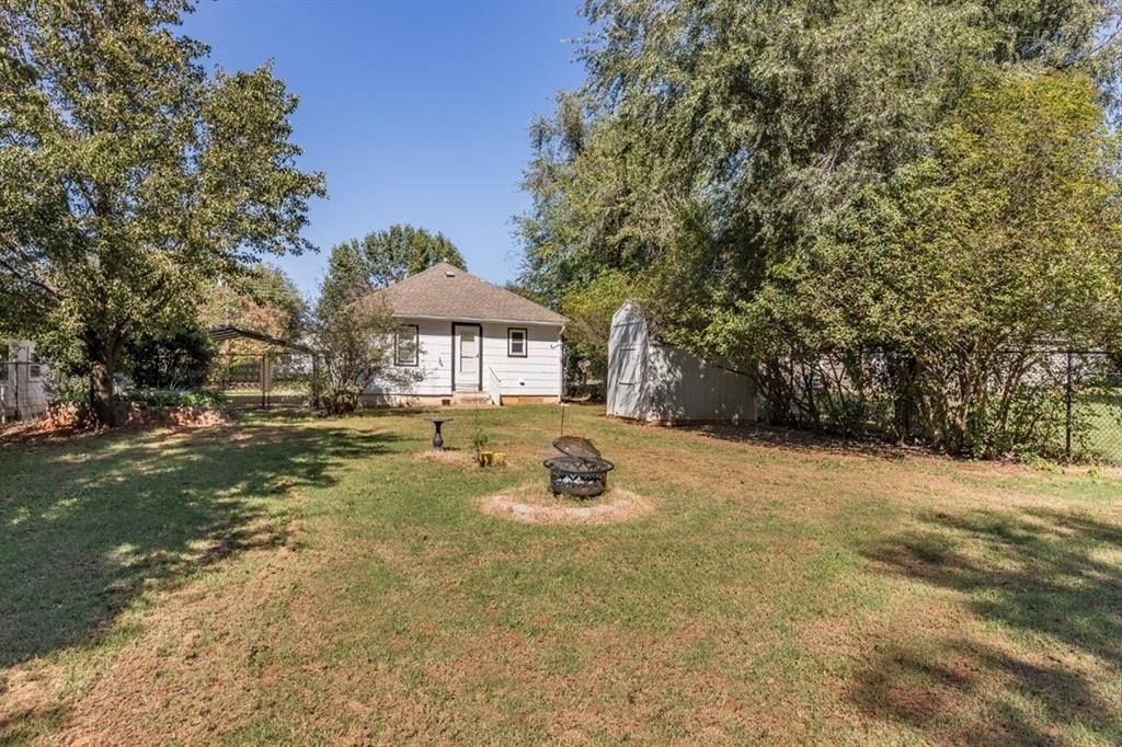 9904 Se 43rd Street - Photo 18