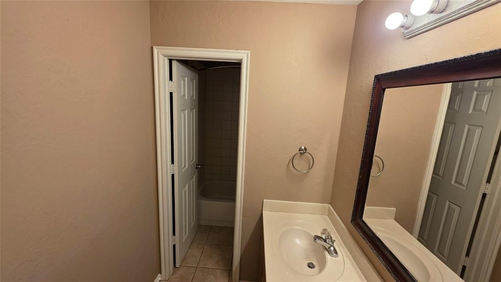 847 Rambling Oaks - Photo 22