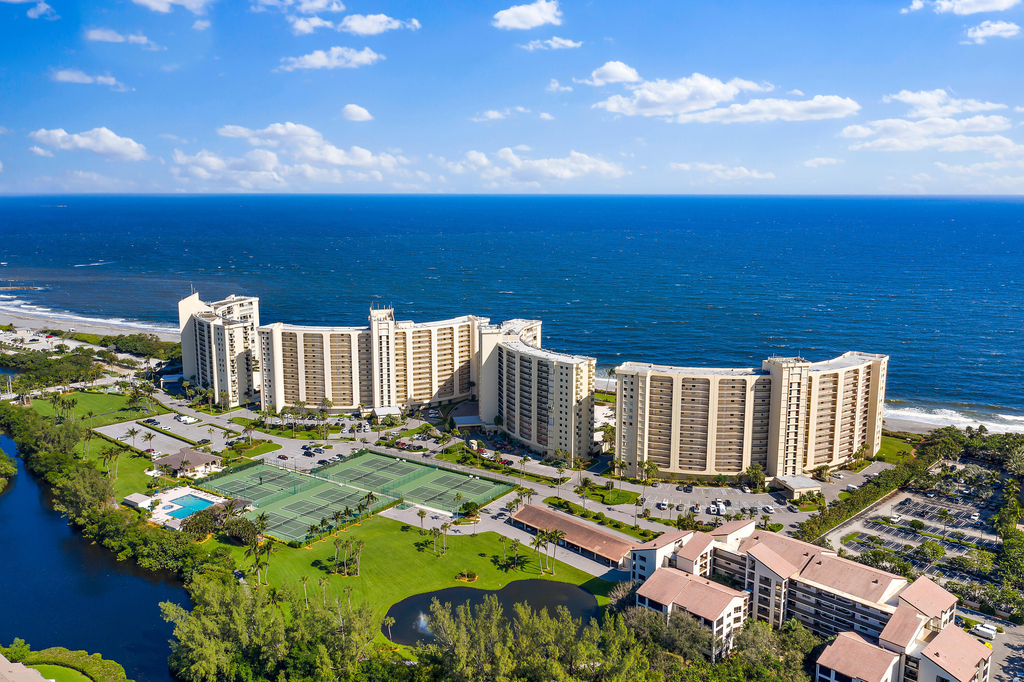 300 Ocean Trail Way - Photo 37
