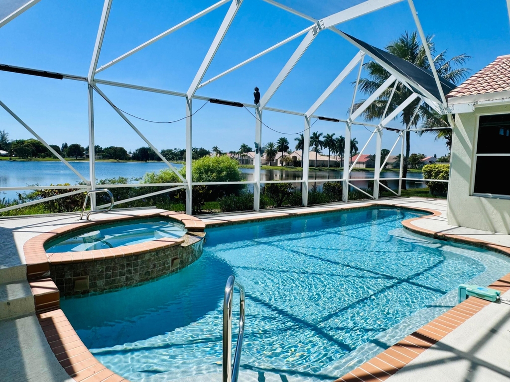 9360 Cove Point Circle - Photo 1