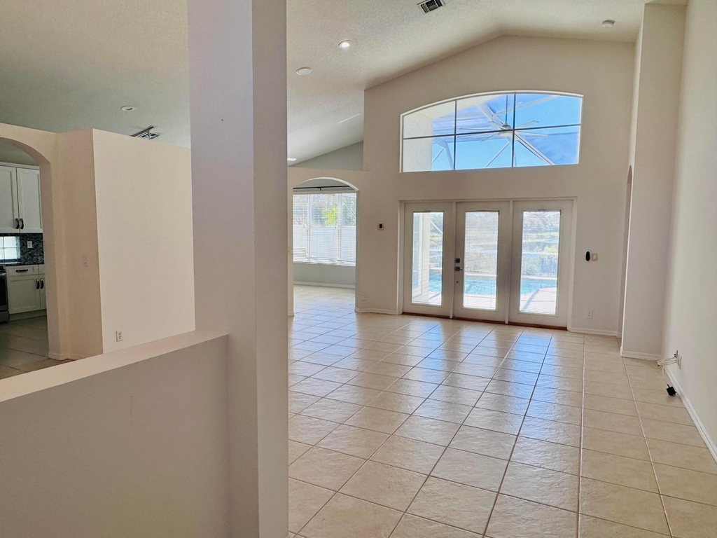 9360 Cove Point Circle - Photo 5