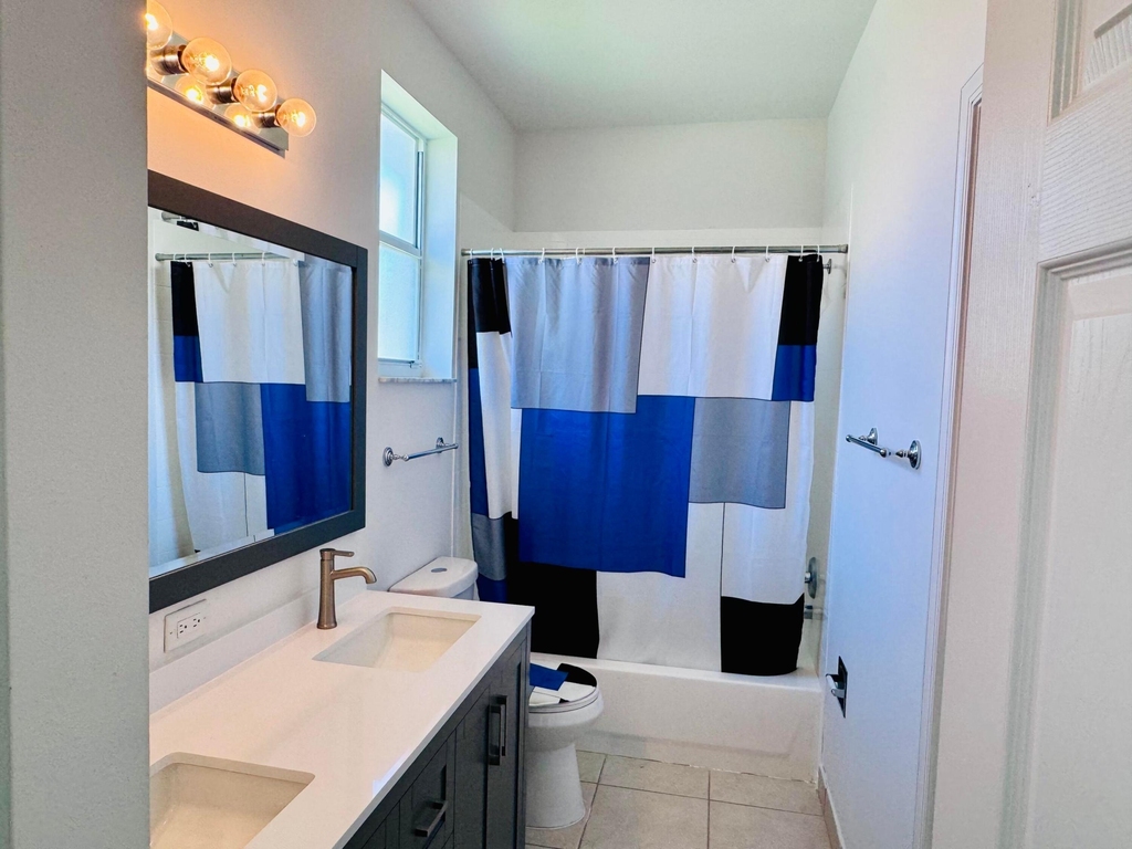 9360 Cove Point Circle - Photo 18