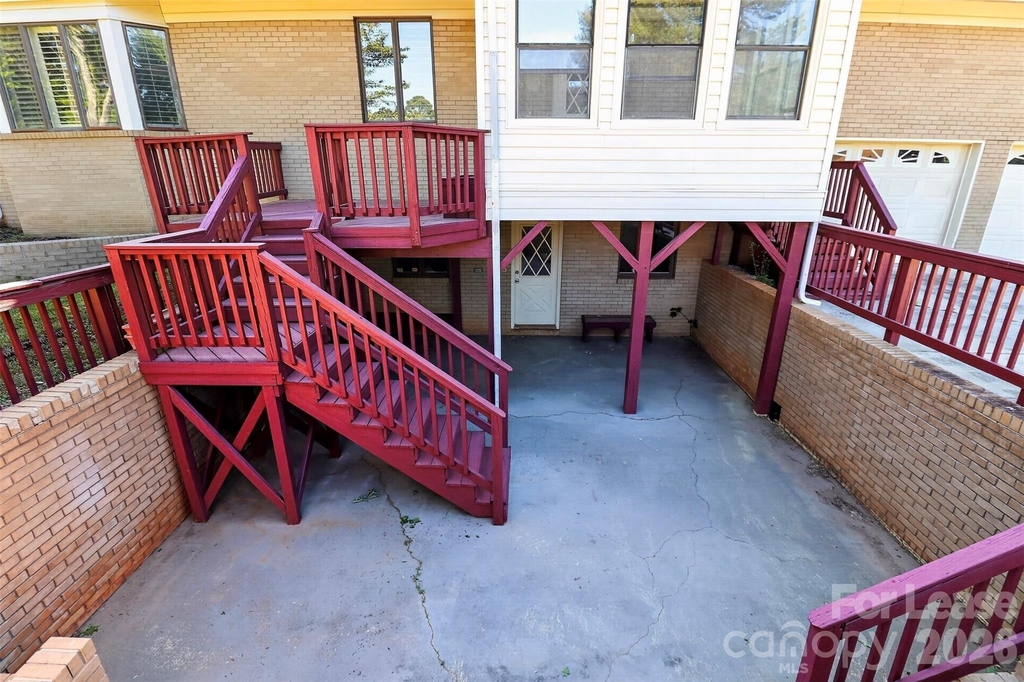 8109 Reames Road - Photo 20
