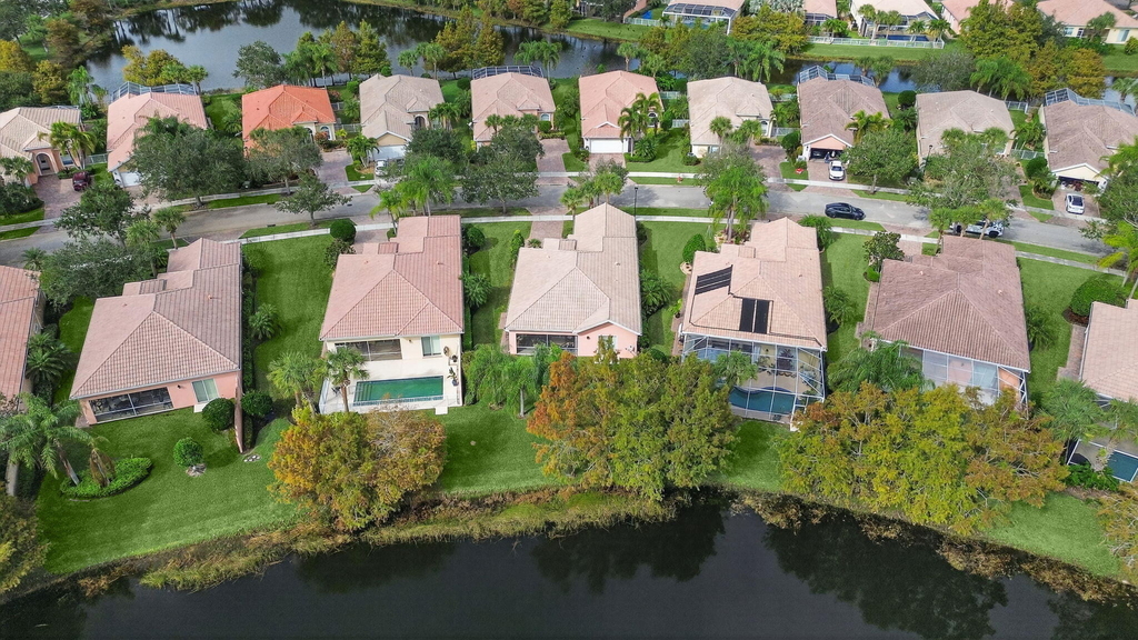 11357 Sw Northland Drive - Photo 2