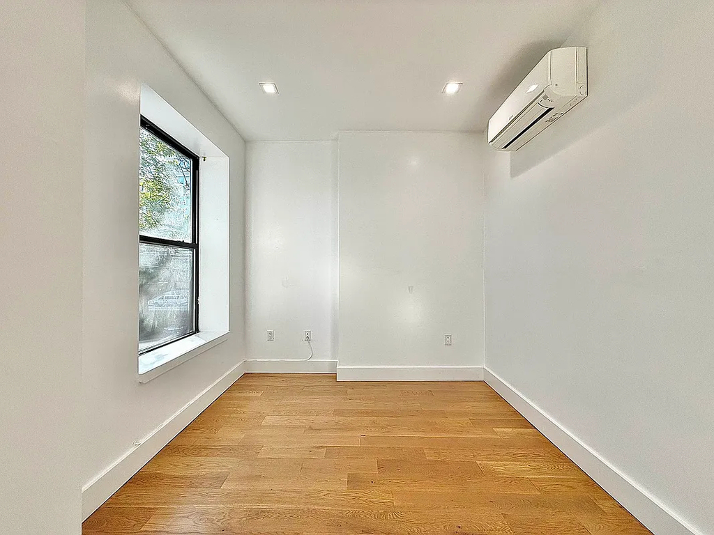 122 29th Street - Photo 9