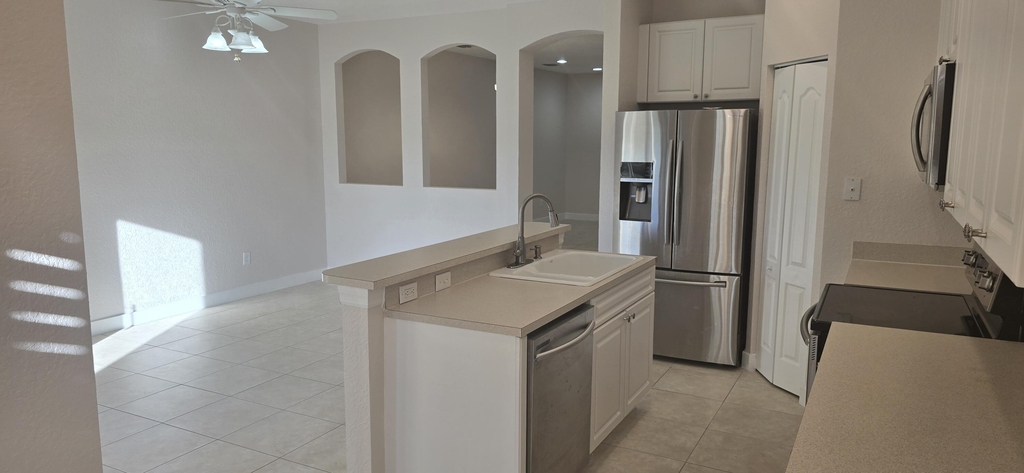 2919 Crestwood Terrace - Photo 11