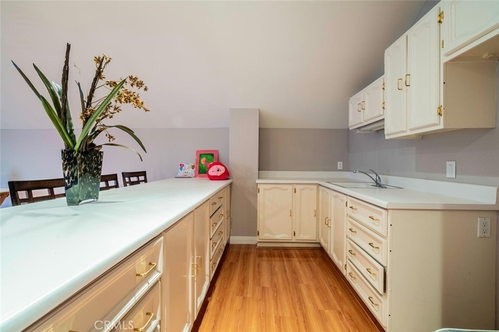 27061 Esward Drive - Photo 12