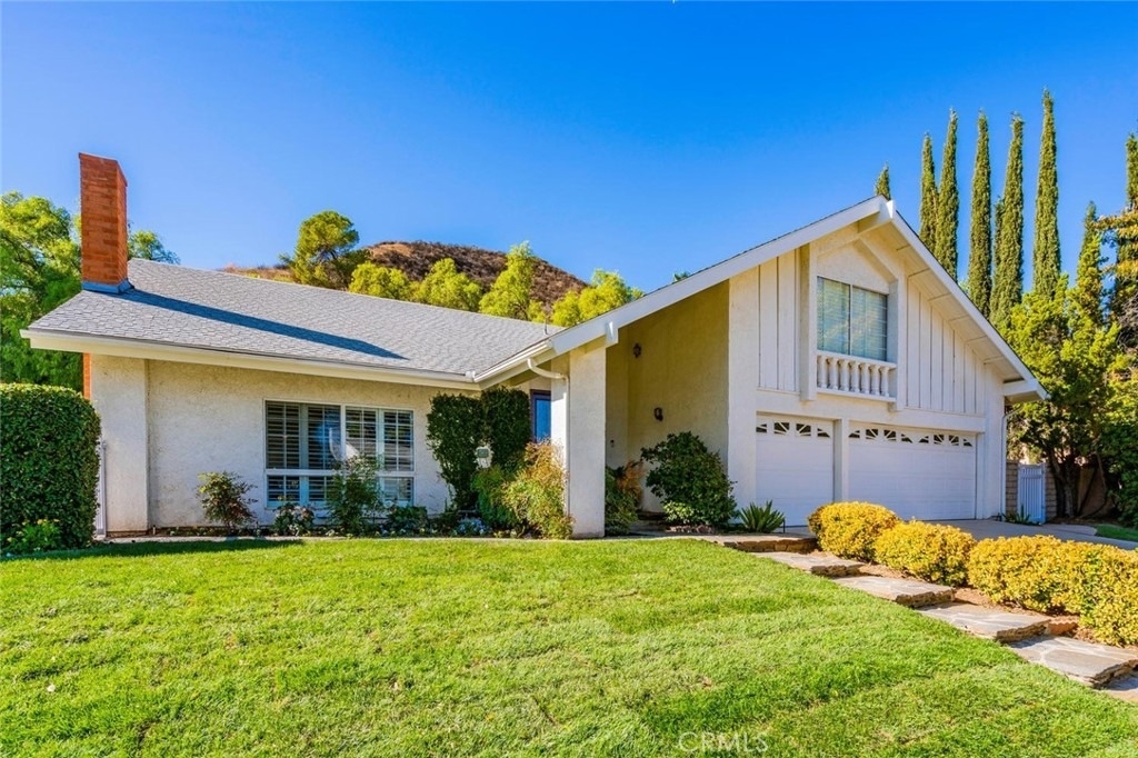 27061 Esward Drive - Photo 0
