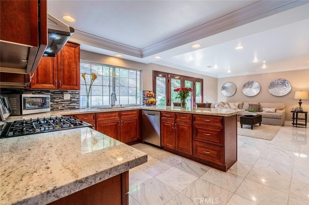 27061 Esward Drive - Photo 7