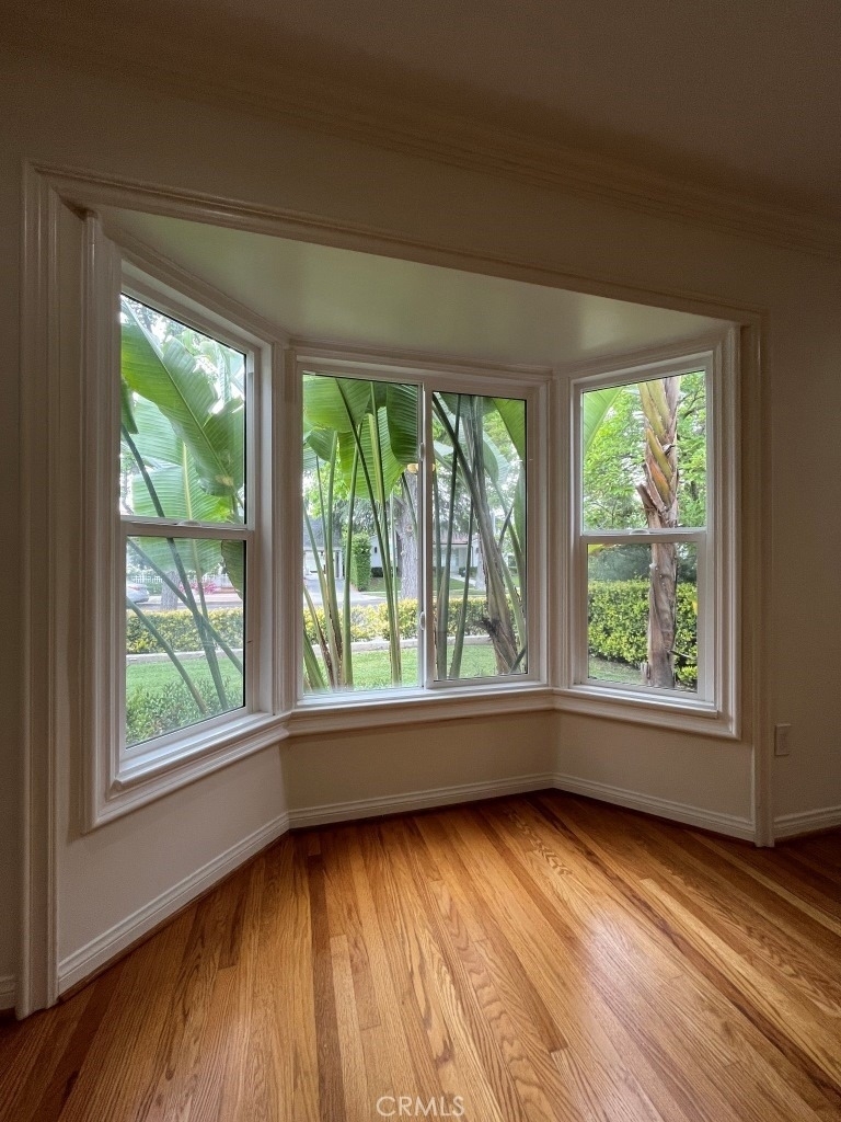 4316 Greenbush Avenue - Photo 9