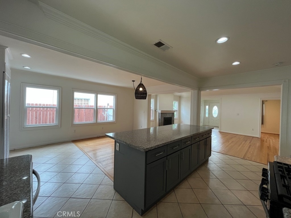 4316 Greenbush Avenue - Photo 6