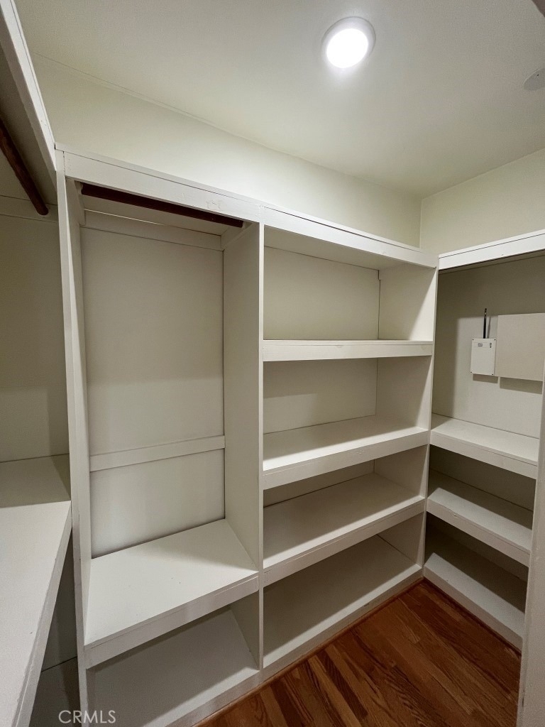 4316 Greenbush Avenue - Photo 11
