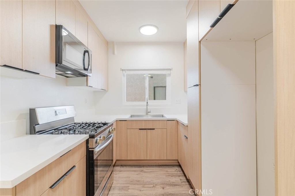 708 Porter Street - Photo 6