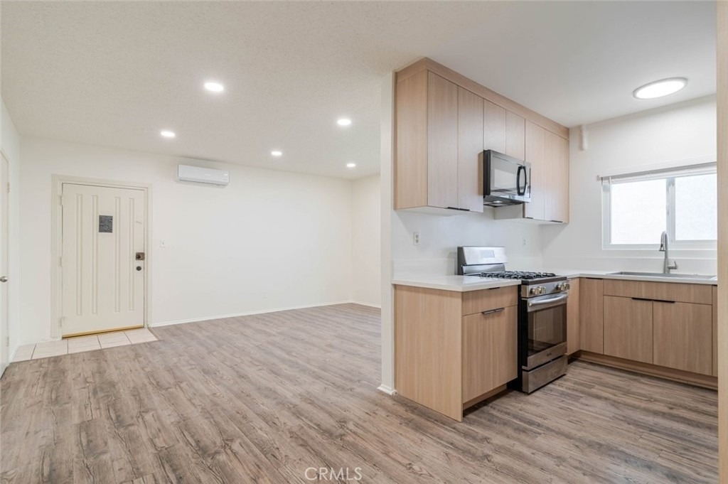 708 Porter Street - Photo 5