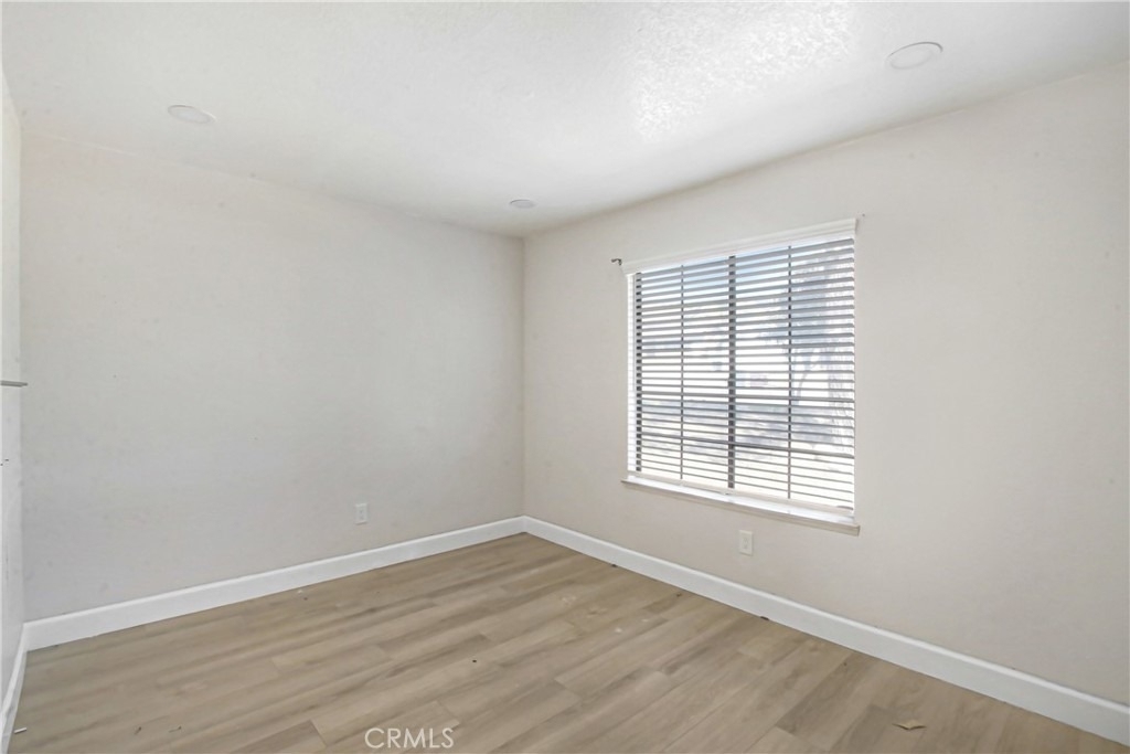 1142 W King Street - Photo 6
