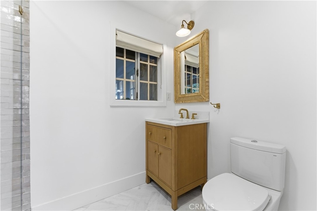 515 Kings Place - Photo 16