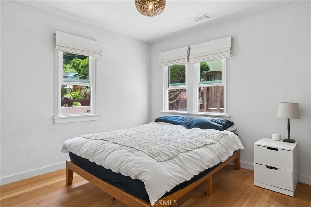 1377 Lewellyn - Photo 21