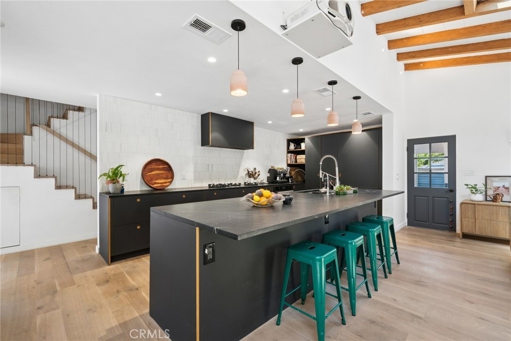 1377 Lewellyn - Photo 12
