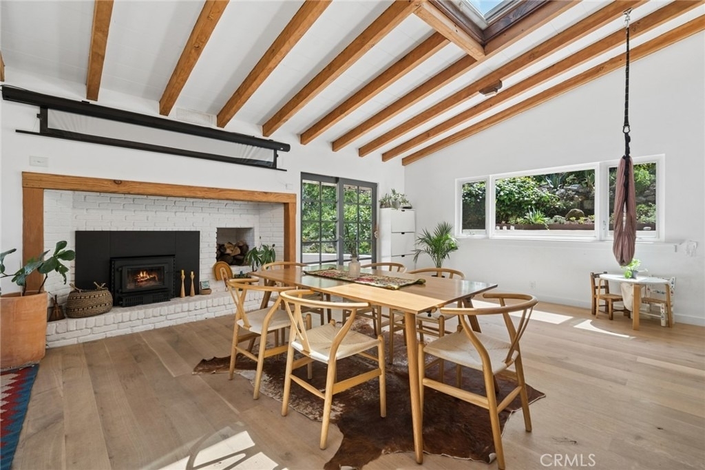 1377 Lewellyn - Photo 11