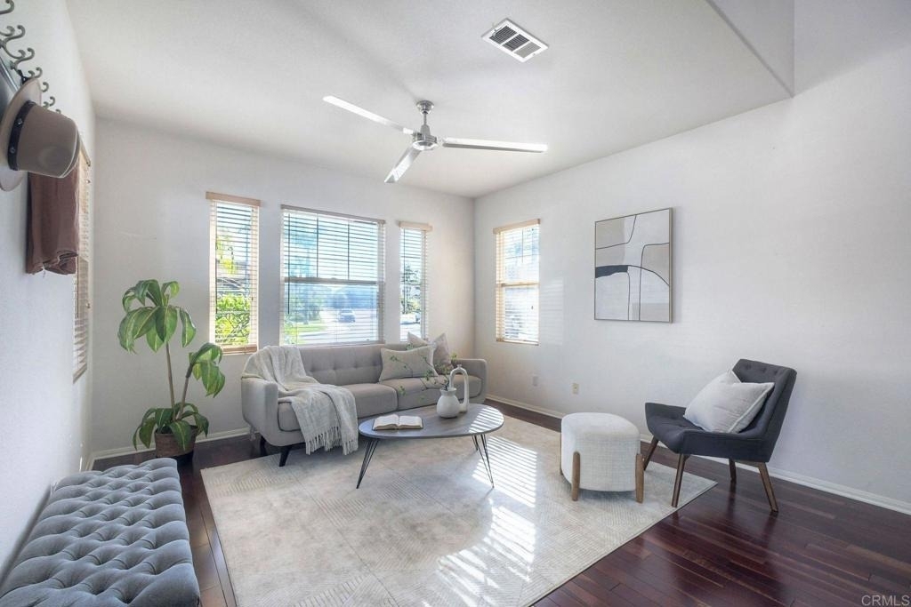3840 Stoneridge Rd - Photo 3
