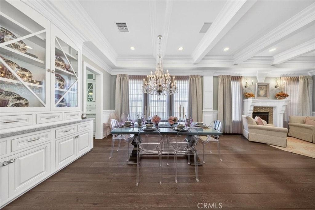 4533 Farmdale Avenue - Photo 15