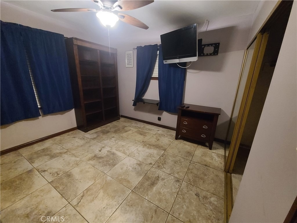 15754 Faculty Avenue - Photo 1