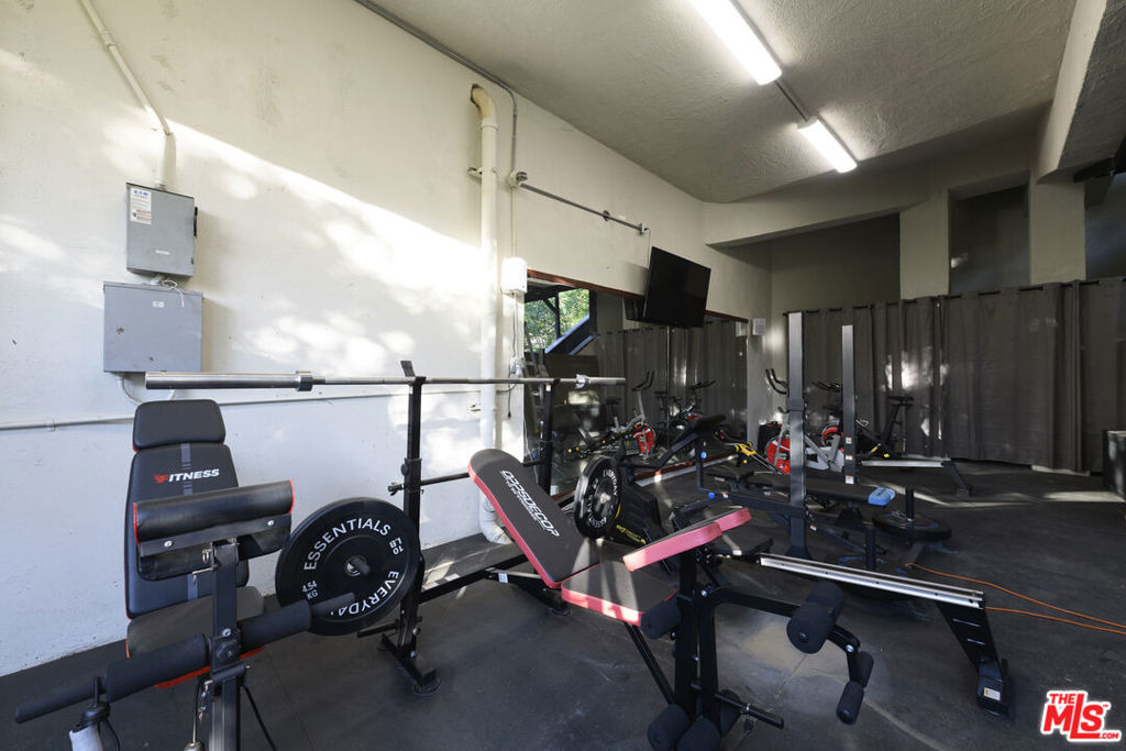 2271 Gloaming Way - Photo 41