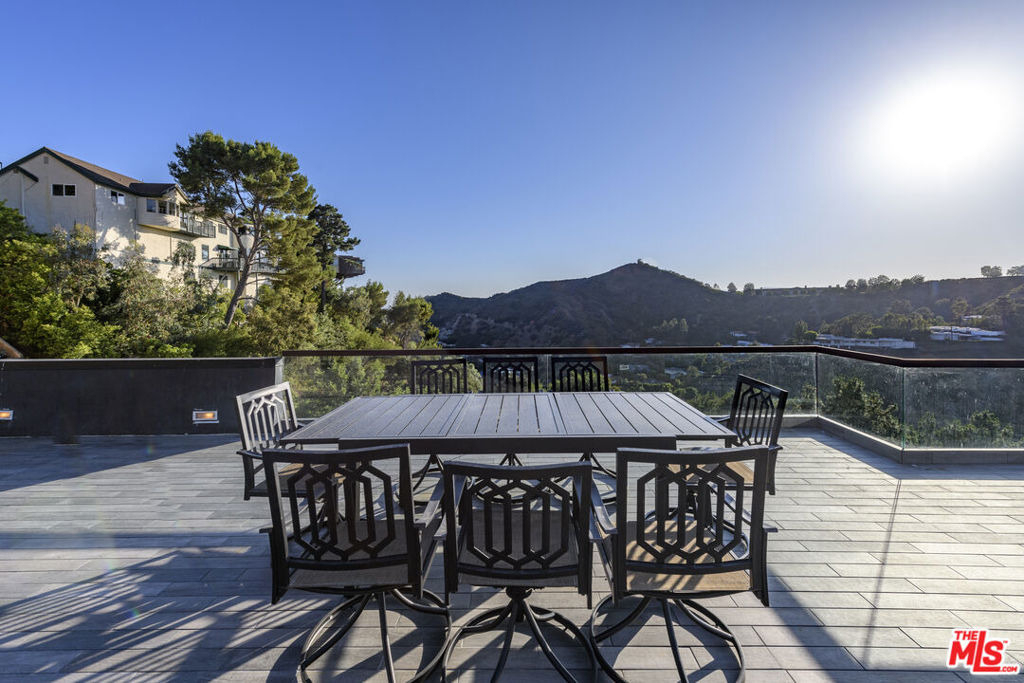 2271 Gloaming Way - Photo 43