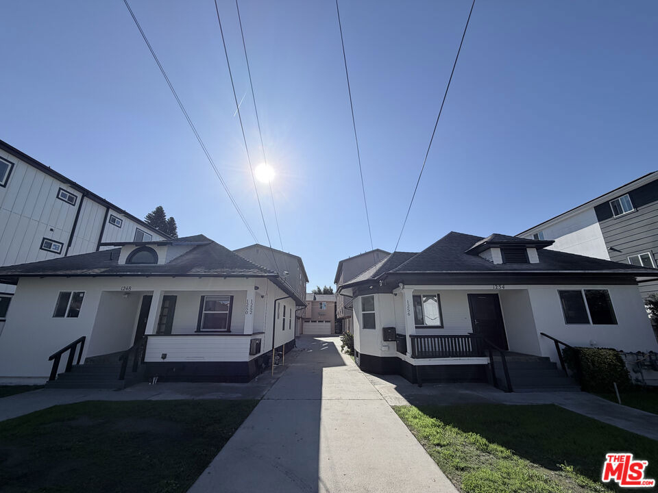 1254 W 37th Drive - Photo 0