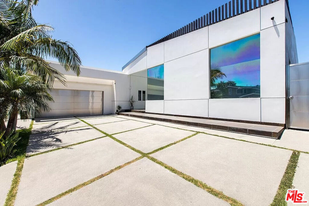 817 Enchanted Way - Photo 33