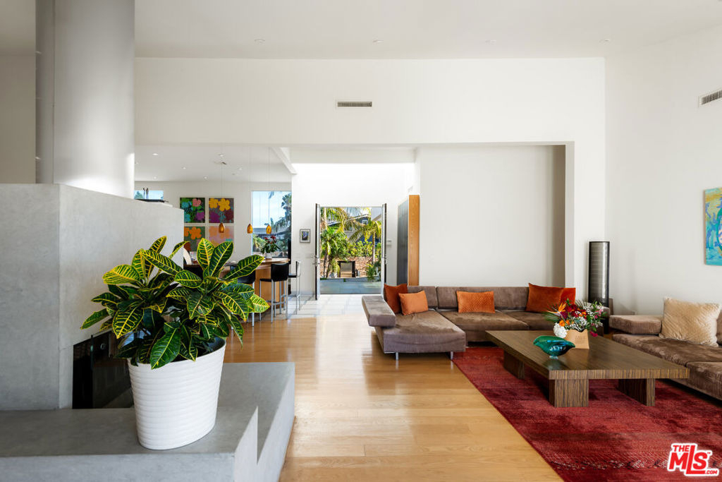 817 Enchanted Way - Photo 1