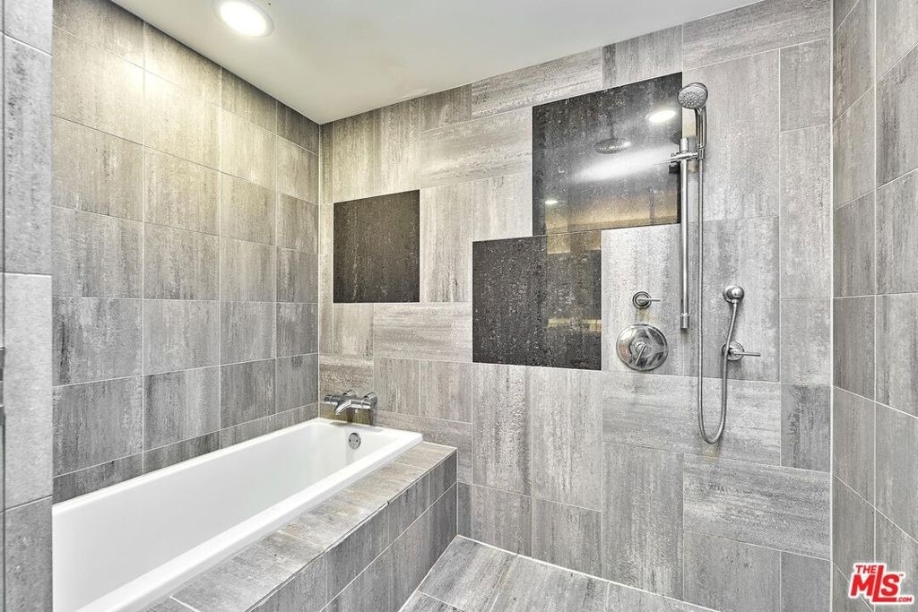 3785 Wilshire Boulevard - Photo 27