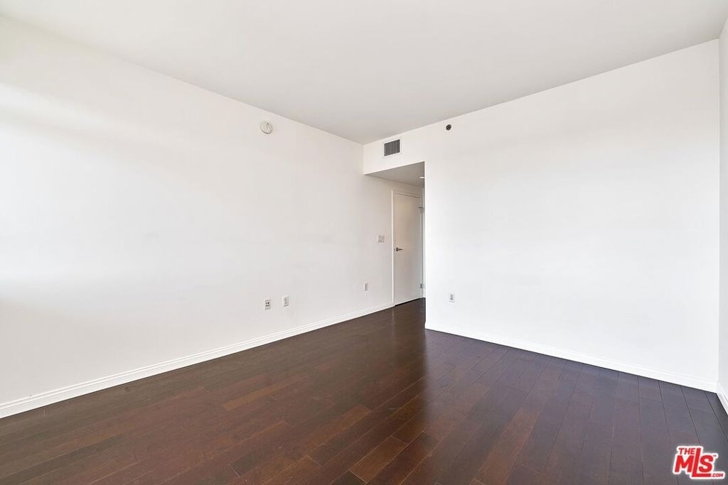 3785 Wilshire Boulevard - Photo 22