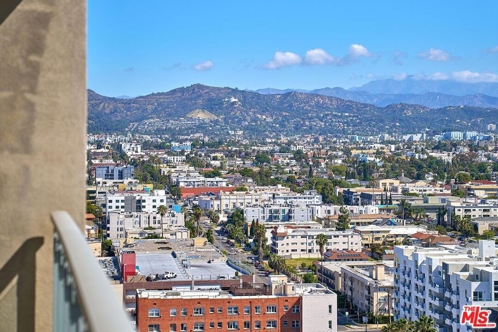3785 Wilshire Boulevard - Photo 29