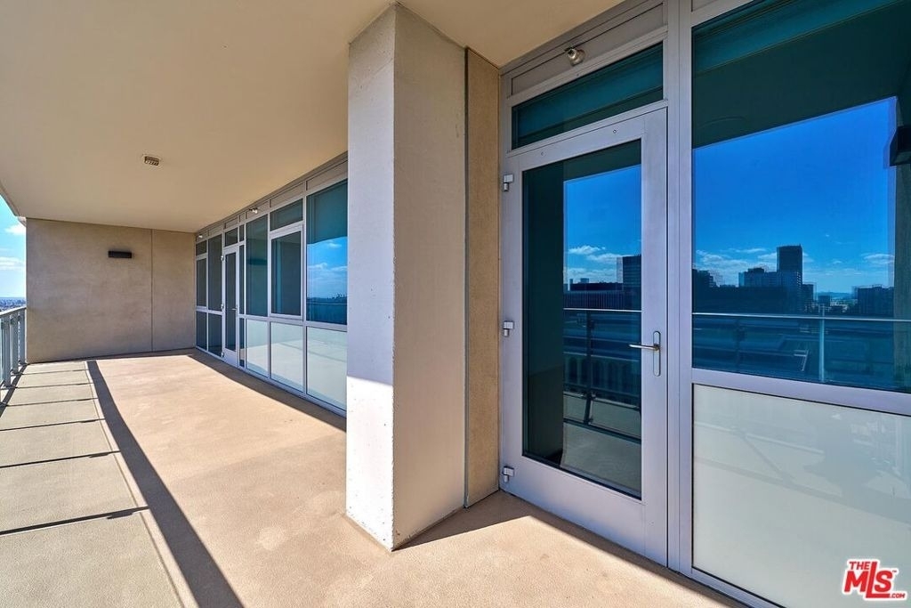 3785 Wilshire Boulevard - Photo 28