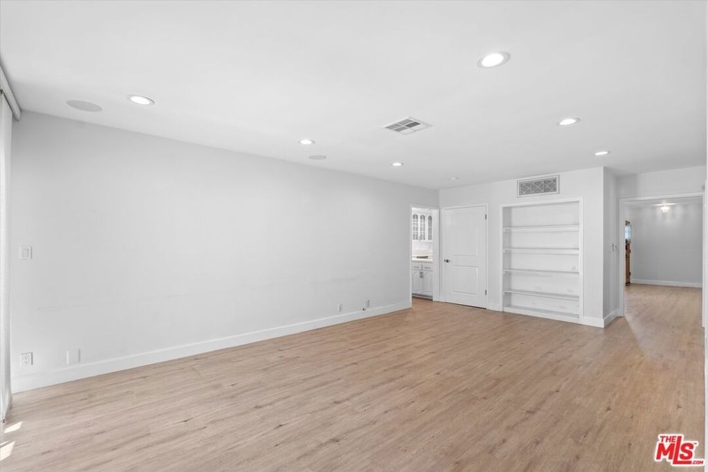 2809 S Canfield Avenue - Photo 18