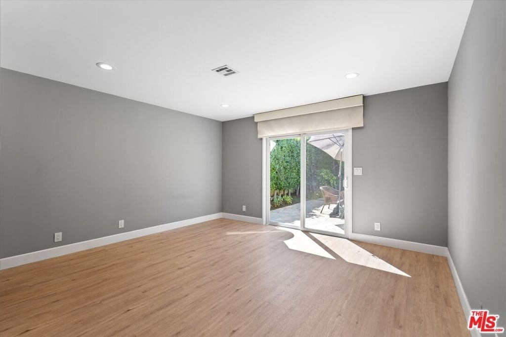 2809 S Canfield Avenue - Photo 4