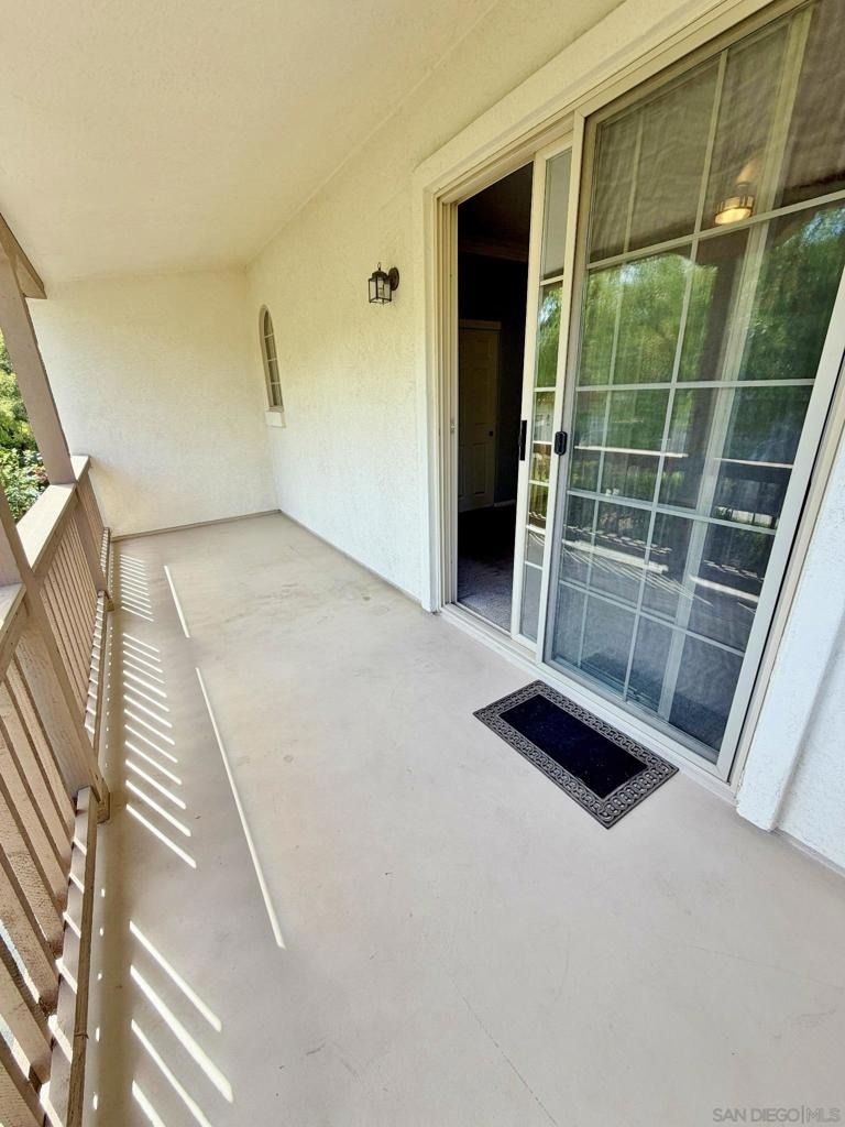 1528 Circle Ranch Way - Photo 4