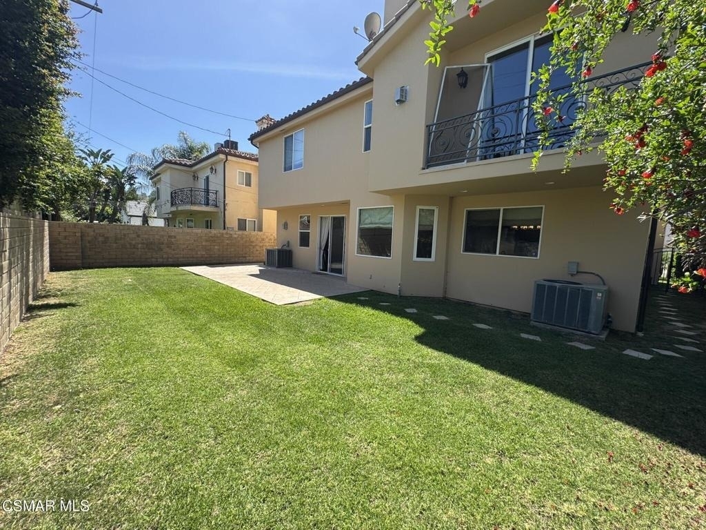 4960 Chimineas Avenue - Photo 32