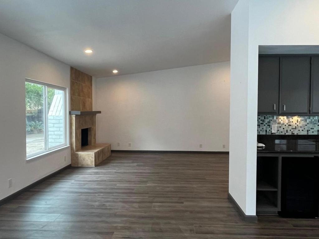 1233 E Via Escuela - Photo 31