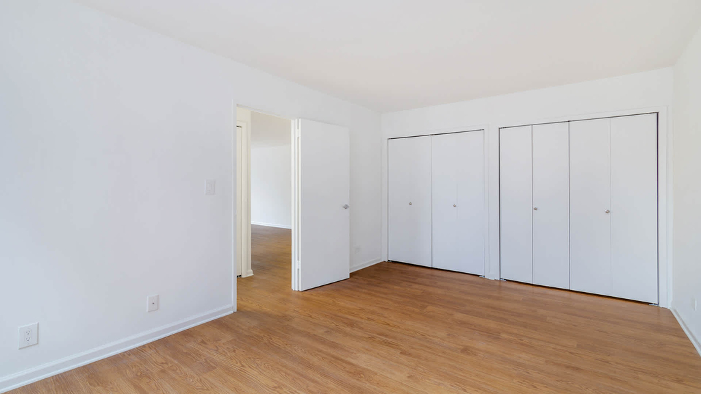 240 East 27th Street - Photo 28